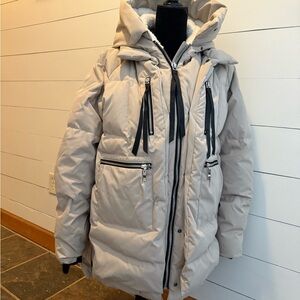 Women's Beige Puffer Jacket